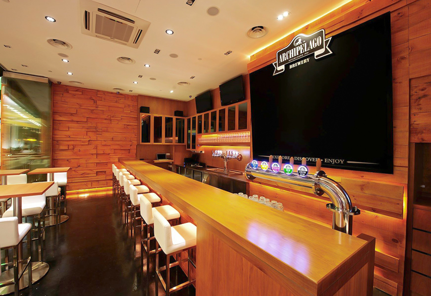 Interior Photography for beer counter at boulevard